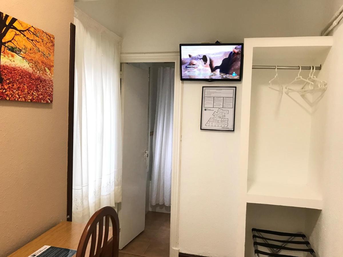 Hostal La Mexicana Santander Exterior photo
