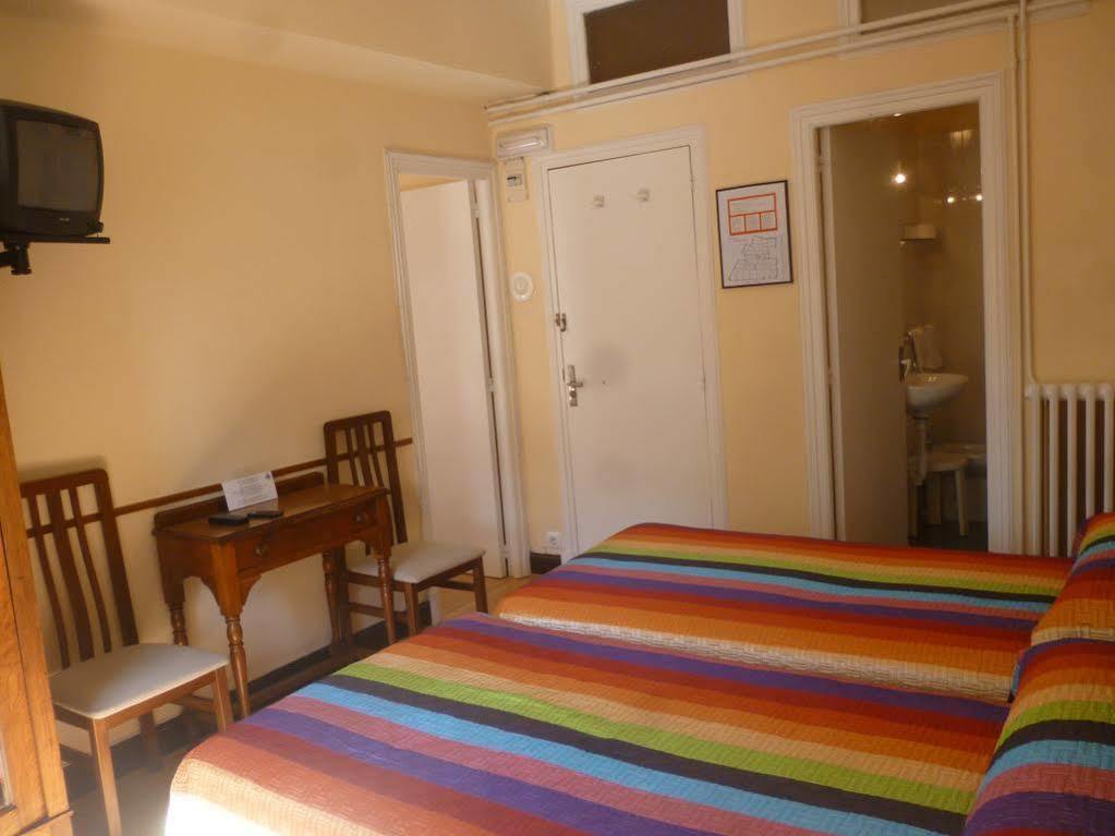 Hostal La Mexicana Santander Exterior photo